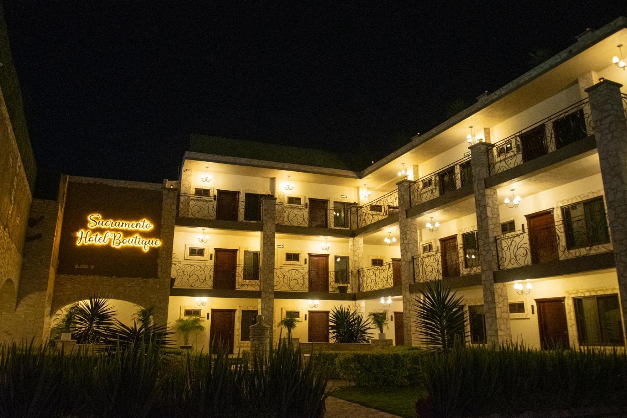 Hotel Boutique Sacramento Берналь Экстерьер фото